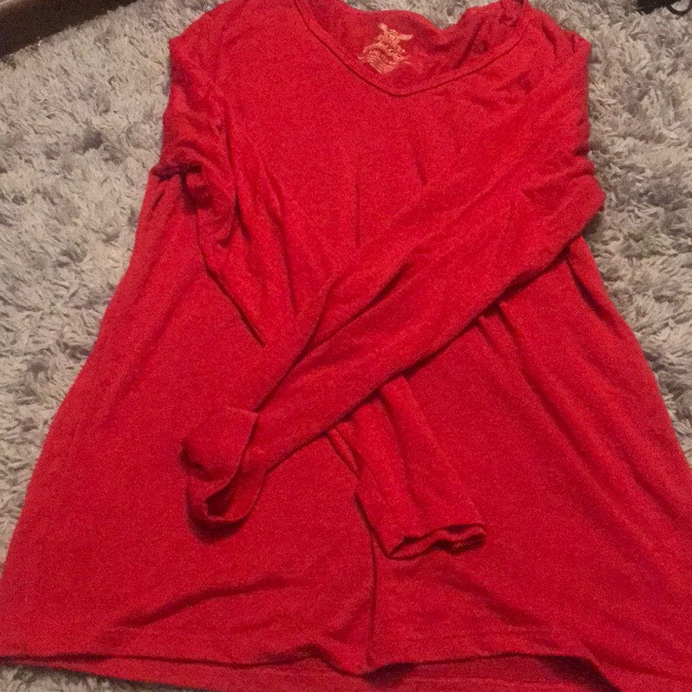 long sleeve red shirt